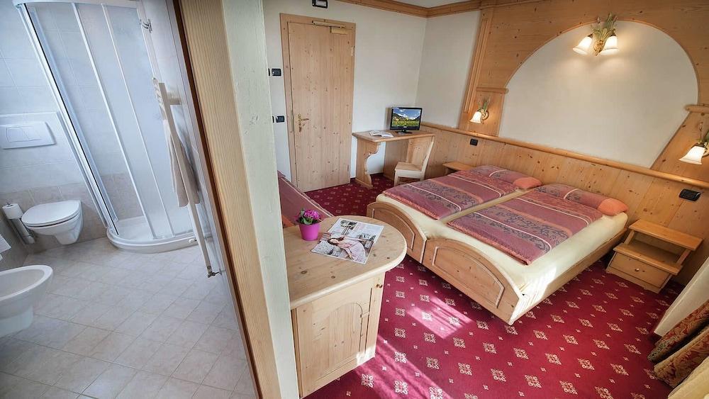 Hotel Champagne Livigno Ngoại thất bức ảnh