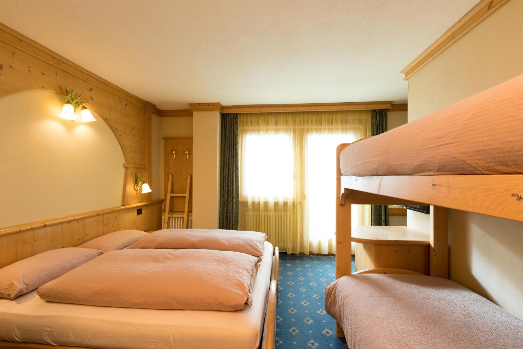 Hotel Champagne Livigno Ngoại thất bức ảnh