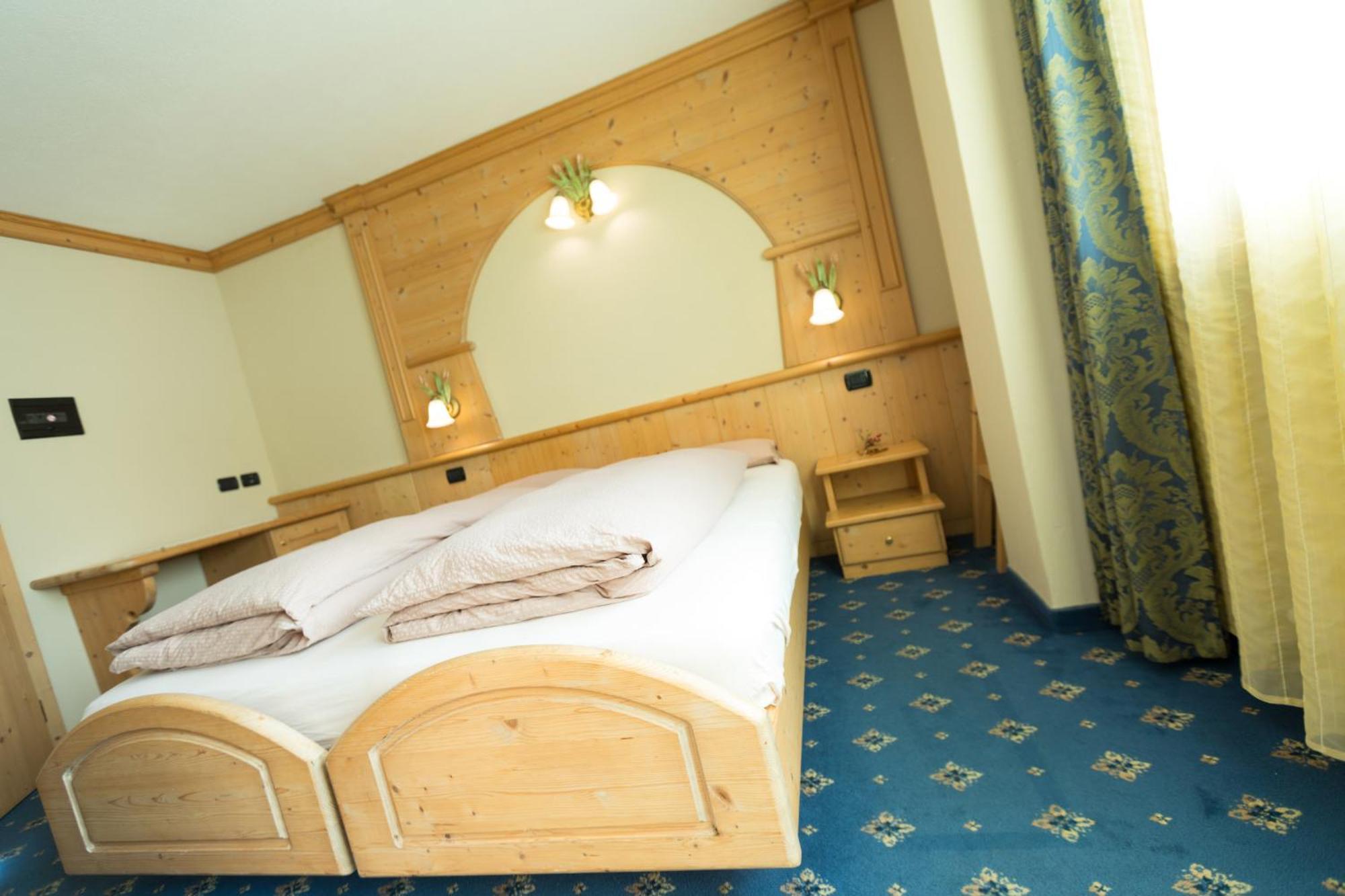 Hotel Champagne Livigno Ngoại thất bức ảnh